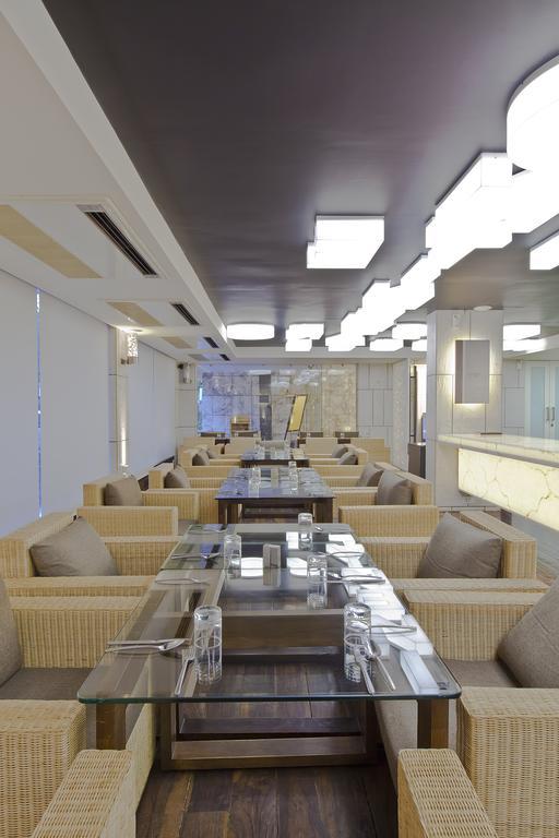 Hotel El Dorado Ahmedabad Extérieur photo