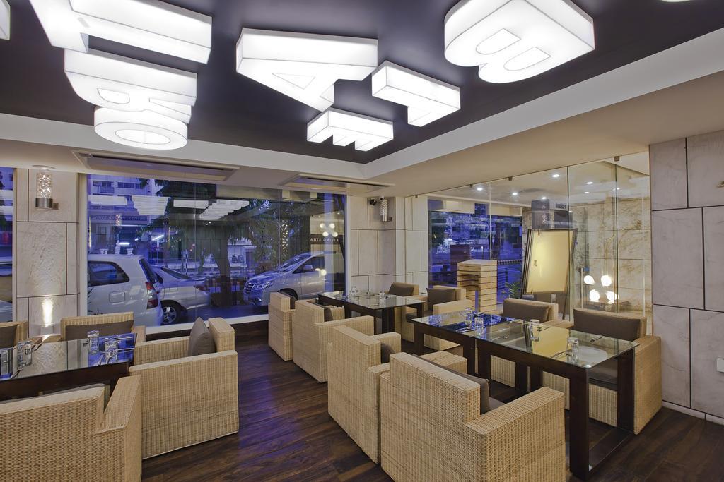 Hotel El Dorado Ahmedabad Extérieur photo