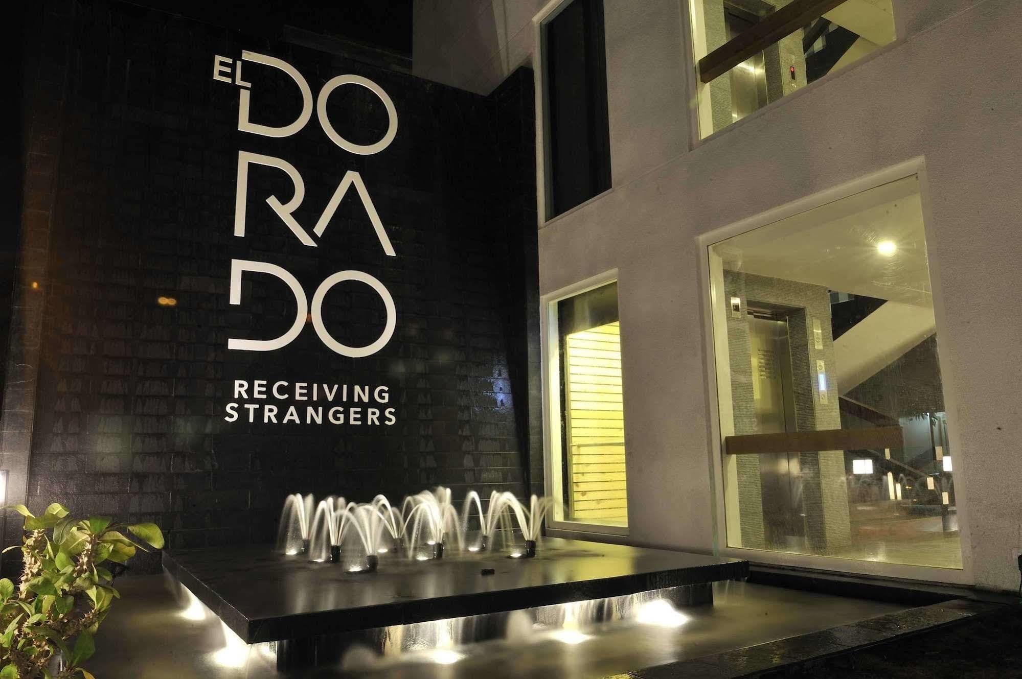 Hotel El Dorado Ahmedabad Extérieur photo